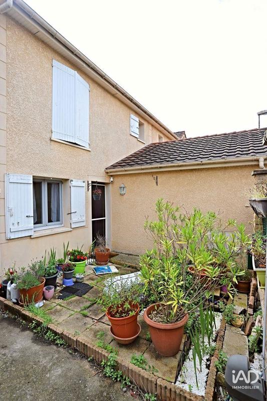 Maison - 74 m² - 4 pièces