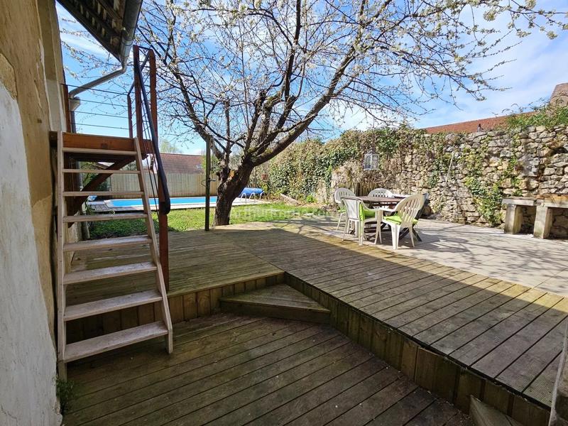 Maison - 288 m² - 6 pièces