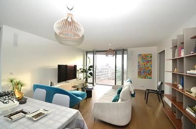 Appartement - 105 m² - 4 pièces