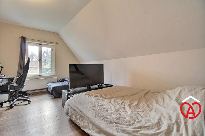 Maison - 192 m² - 7 pièces