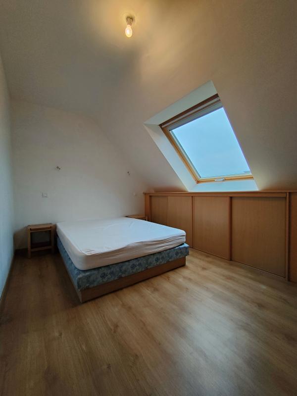 Maison - 210 m² - 6 pièces