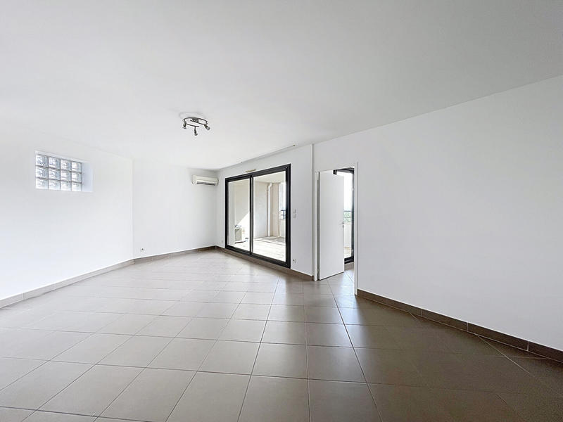 Appartement - 71 m² - 3 pièces