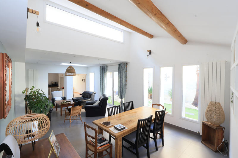 Maison - 185 m² - 6 pièces