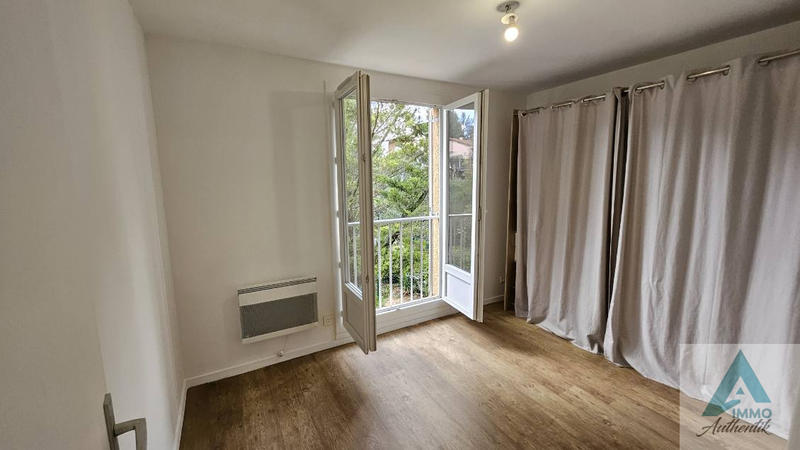 Appartement - 89 m² - 4 pièces