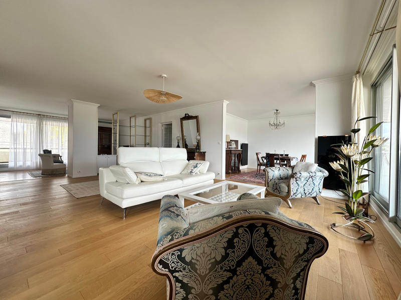 Appartement - 128 m² - 3 pièces