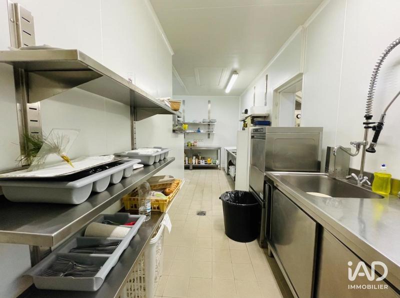 Local commercial - 161 m²