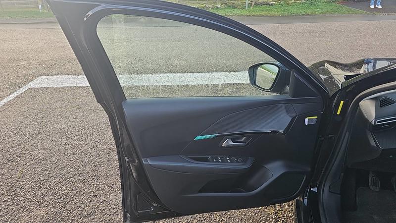 Peugeot 208 1.2 PureTech 100 Allure Pack