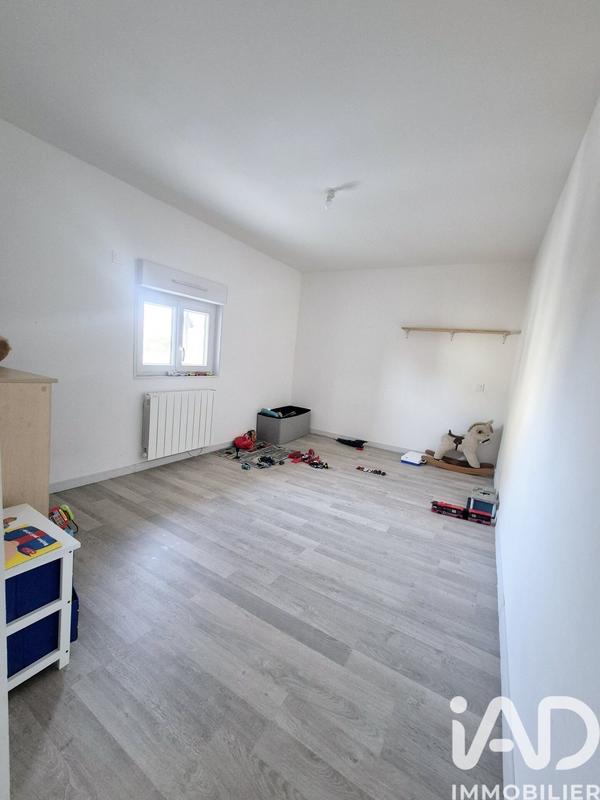 Maison - 90 m² - 5 pièces