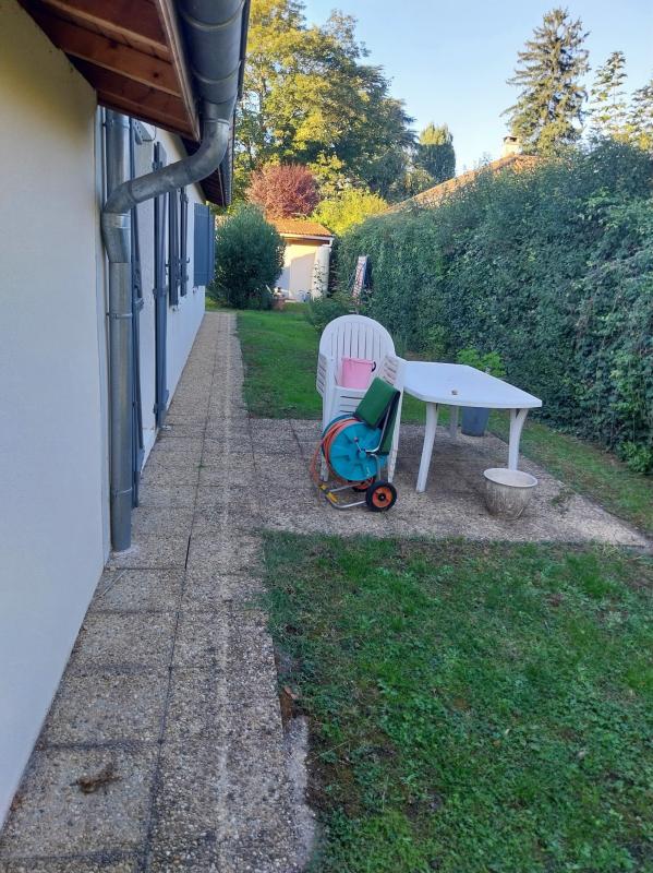 Villa - 100 m² - 5 pièces