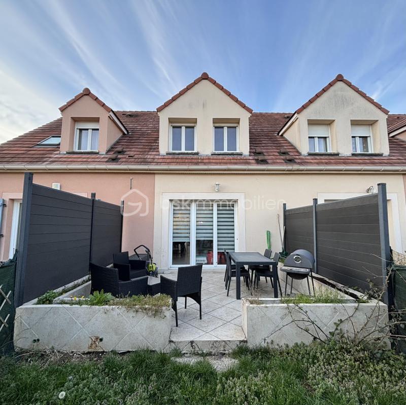 Maison - 81 m² - 4 pièces