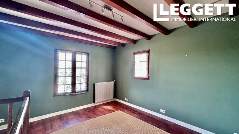 Propriété - 400 m² - 12 pièces