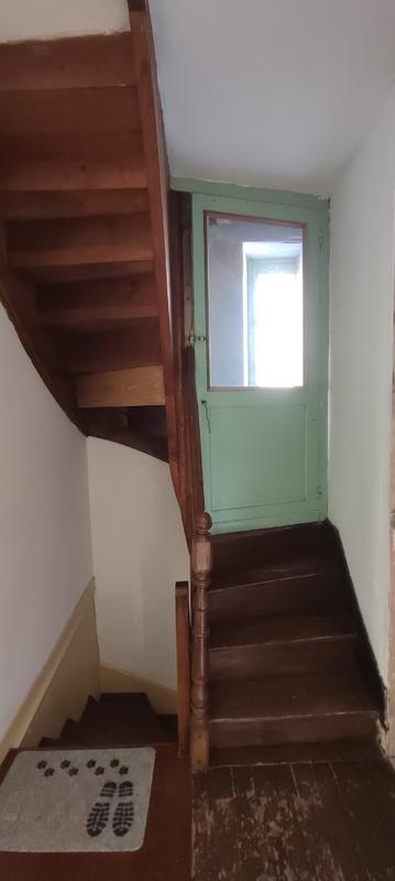 Maison - 92 m² - 5 pièces