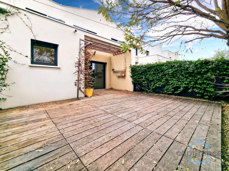 Maison - 81 m² - 4 pièces