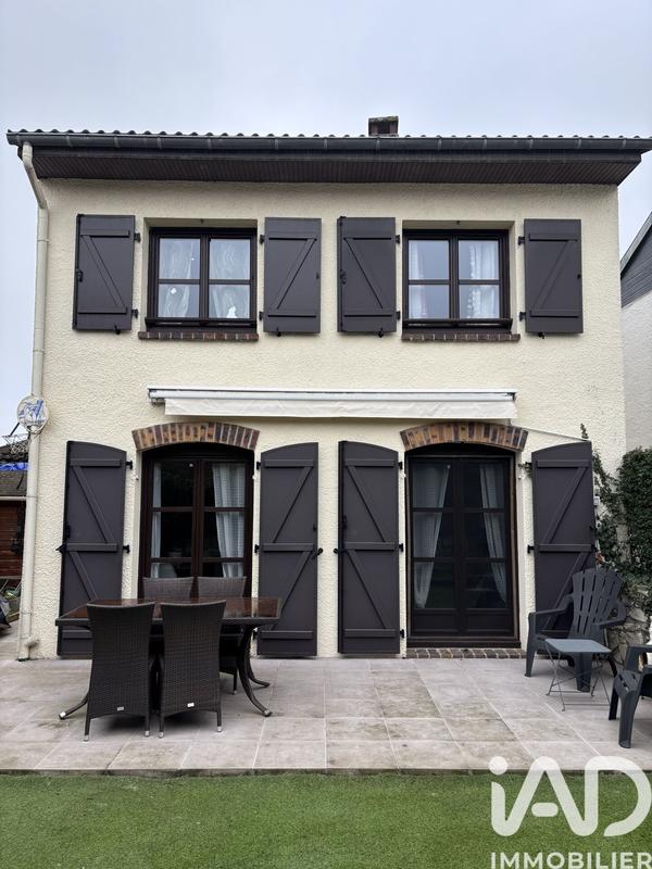 Maison - 106 m² - 5 pièces