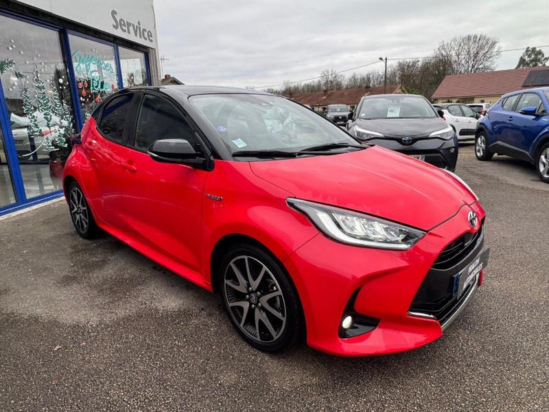Toyota Yaris IV Hybrid 116h - Bv E-Cvt Premiere