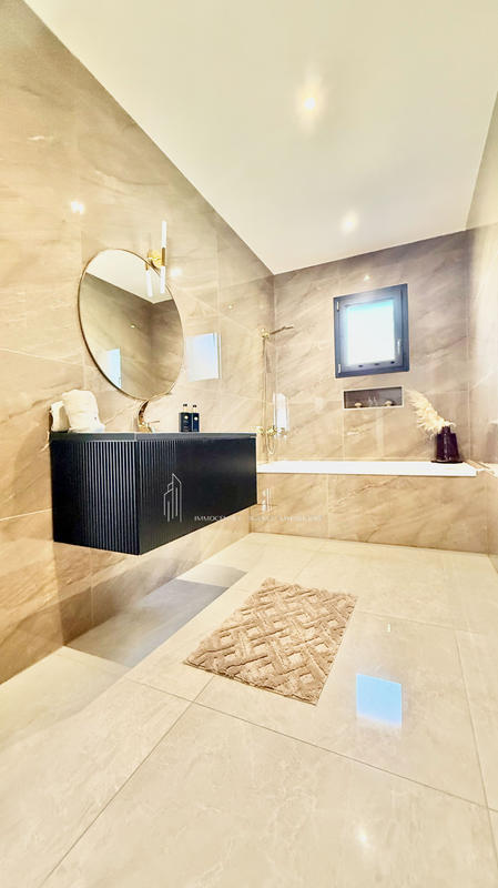 Villa - 120 m² - 4 pièces