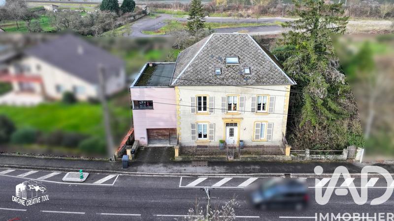 Maison de ville - 259 m² - 7 pièces