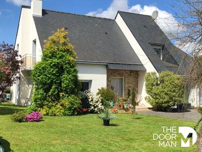 Maison - 144 m² - 7 pièces