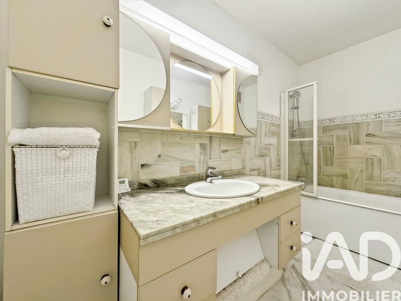 Appartement - 82 m² - 4 pièces