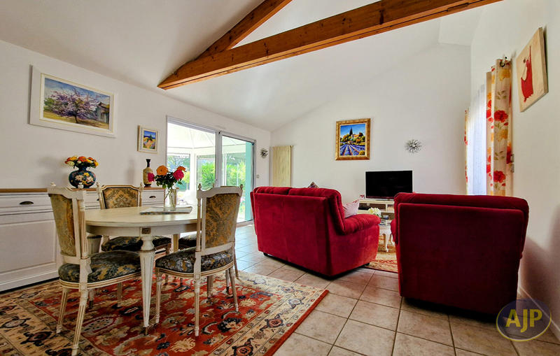 Maison - 145 m² - 6 pièces