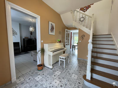 Maison - 140 m² - 7 pièces