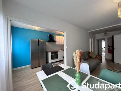 Chambre - 57 m² - 1 pièce