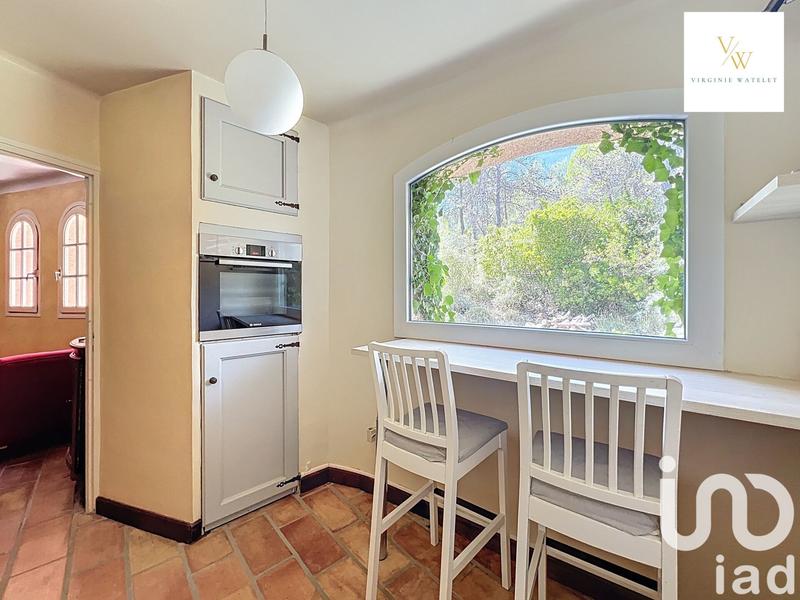 Maison - 274 m² - 10 pièces