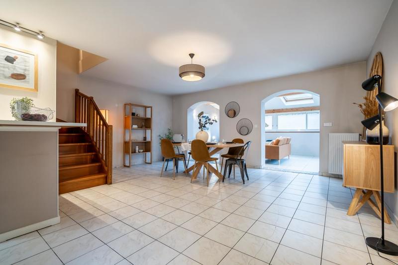 Maison - 120 m² - 5 pièces