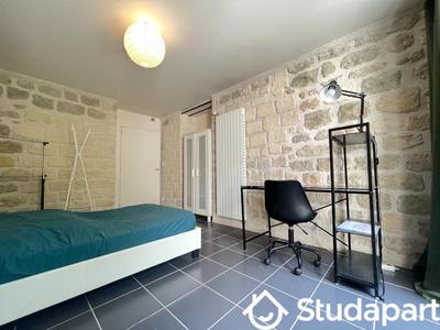 Chambre - 12 m² - 1 pièce