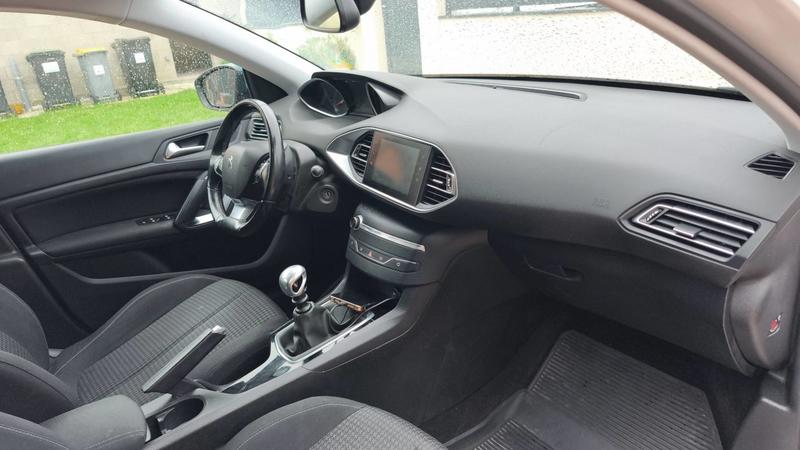 Peugeot 308 1.5 BlueHDI 130 Active