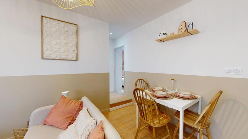 Appartement - 60 m² - 4 pièces