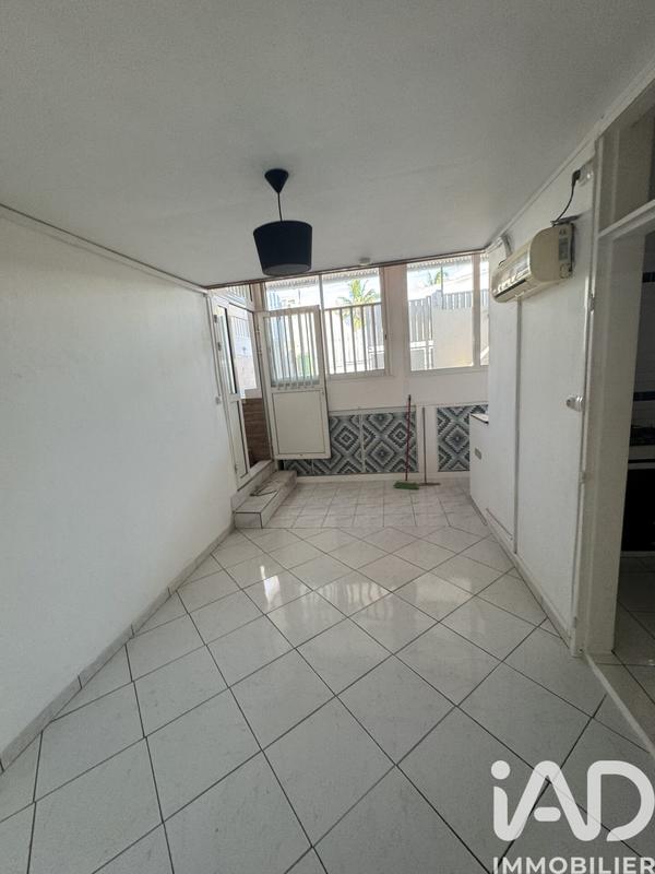 Maison - 64 m² - 4 pièces