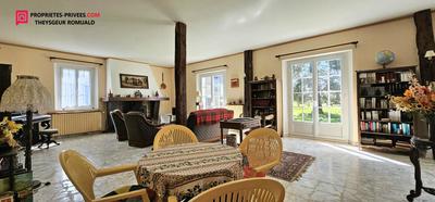 Maison - 200 m² - 5 pièces