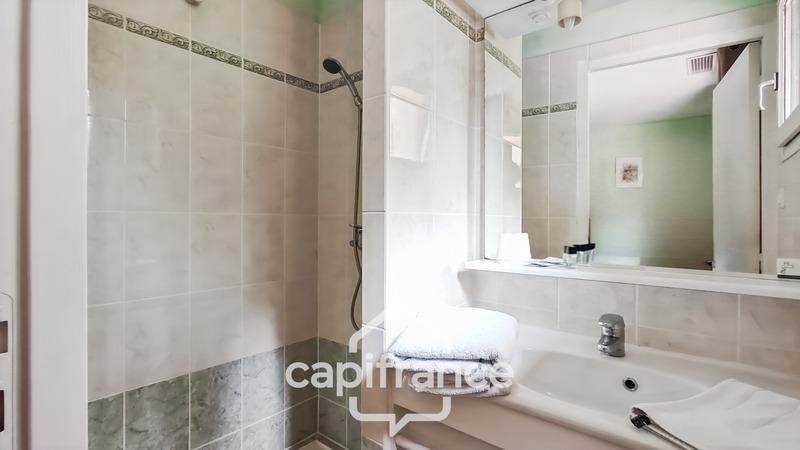 Fonds de commerce - 272 m²