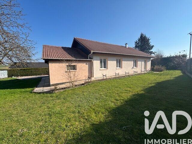 Maison - 90 m² - 4 pièces