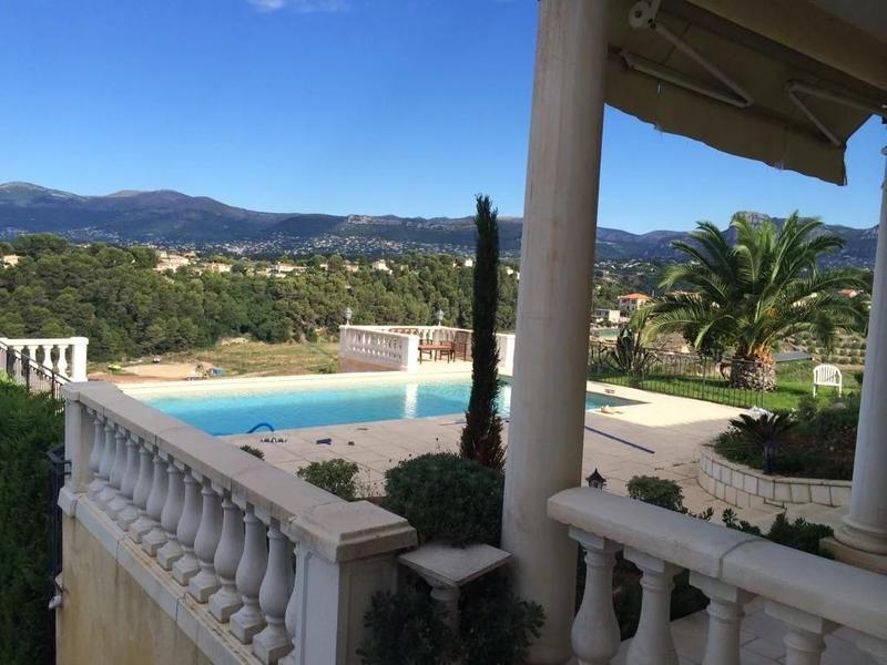 Villa - 171 m² - 6 pièces