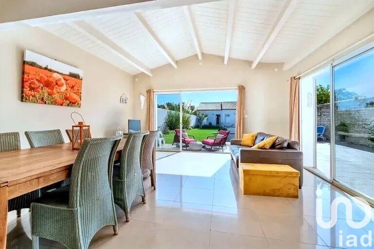 Maison - 118 m² - 5 pièces