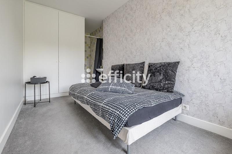 Maison - 179 m² - 6 pièces