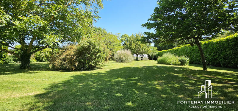 Maison - 198 m² - 7 pièces