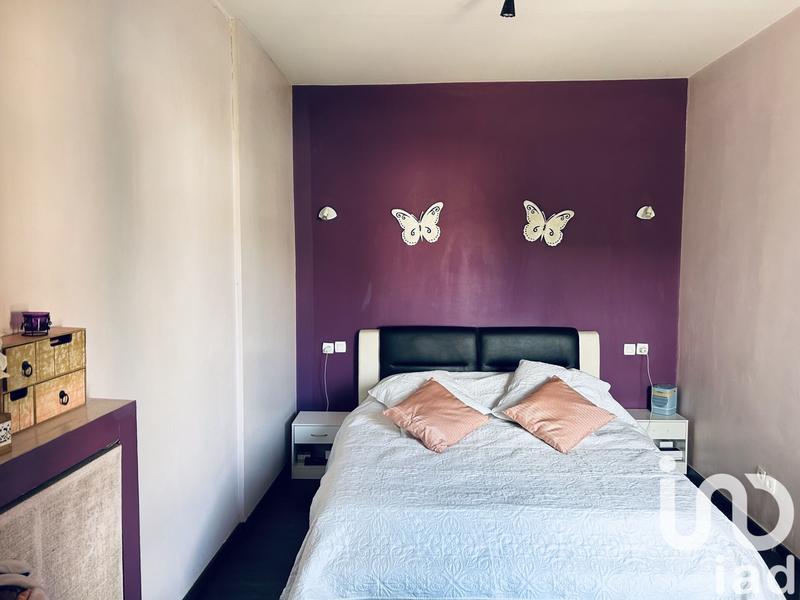 Maison - 99 m² - 6 pièces