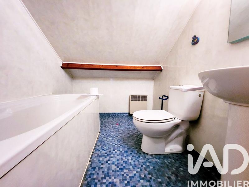 Maison - 85 m² - 5 pièces