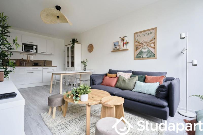 Chambre - 9 m² - 1 pièce