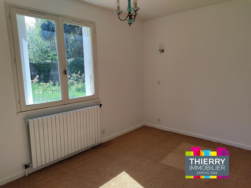 Maison - 186 m² - 7 pièces