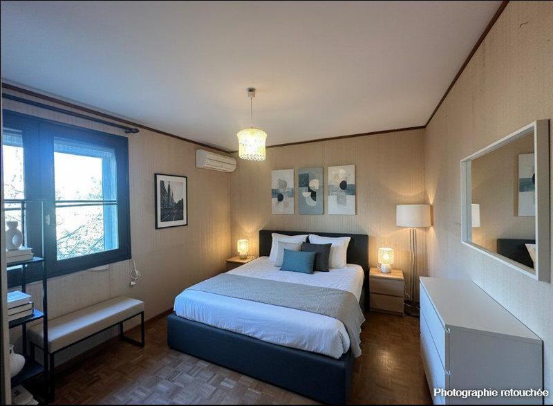 Maison traditionnelle - 165 m² - 6 pièces