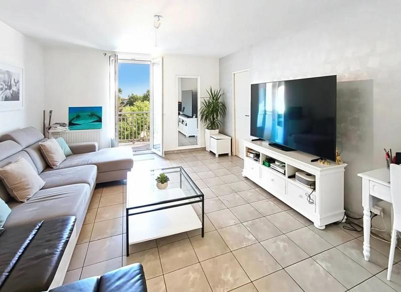 Maison en pierre - 184 m² - 9 pièces