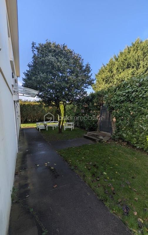 Maison traditionnelle - 110 m² - 6 pièces