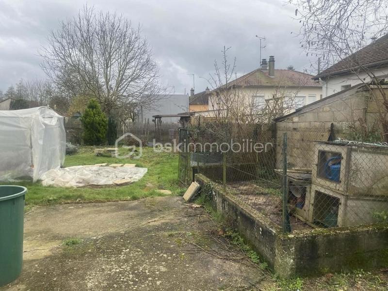 Maison de ville - 82 m² - 5 pièces