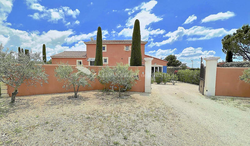 Mas - 170 m² - 7 pièces