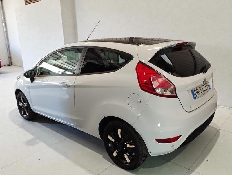 Ford Fiesta 1.25 60 White 3p
