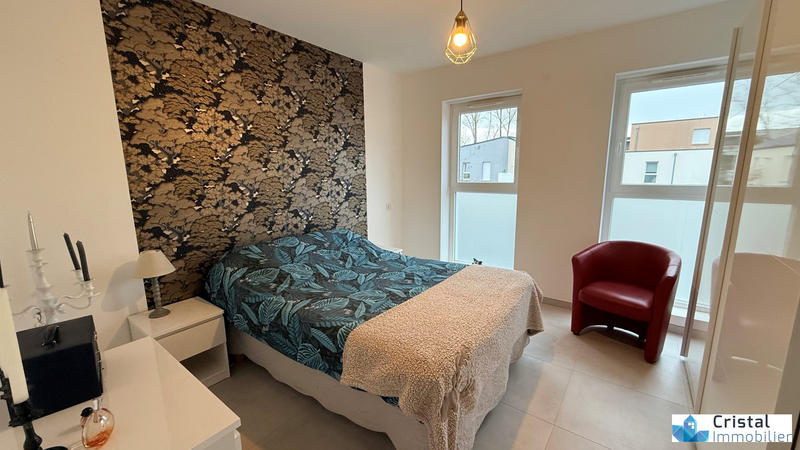 Appartement - 80 m² - 4 pièces